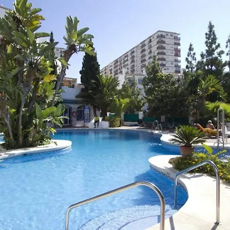 Royal Oasis Club At Pueblo Quinta Aparthotel Benalmádena