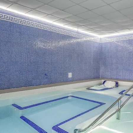 Apartahotel Royal Oasis Club At Pueblo Quinta By Diamond 3*