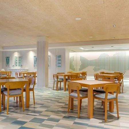 Apartahotel Royal Oasis Club At Pueblo Quinta By Diamond 3*