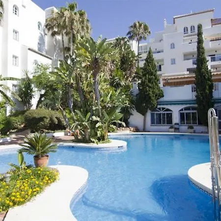 Royal Oasis Club At Pueblo Quinta By Diamond Apartahotel