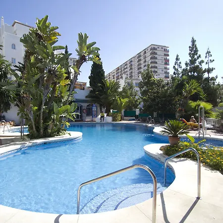 Apartahotel Royal Oasis Club At Pueblo Quinta By Diamond 3*