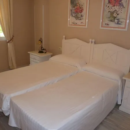 Royal Oasis Club At Pueblo Quinta By Diamond 3* Benalmádena
