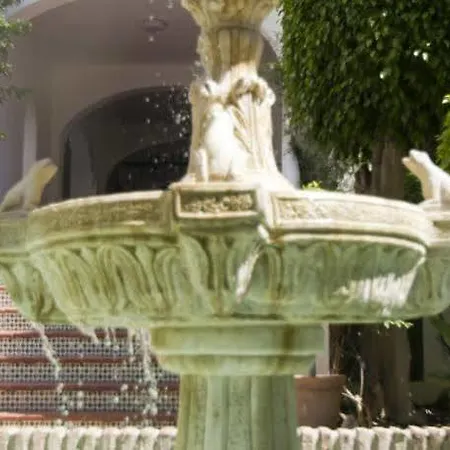 Royal Oasis Club At Pueblo Quinta By Diamond Benalmádena